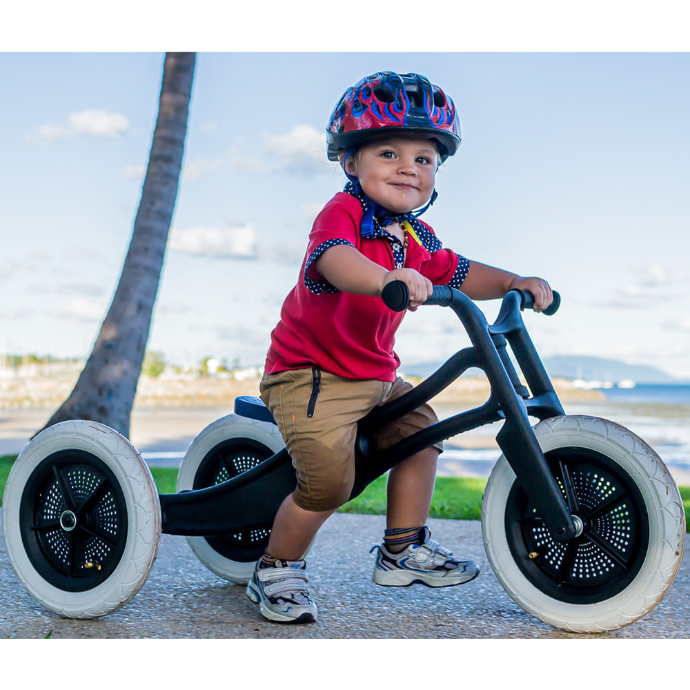 De Wishbonebike RE voor kinderen vanaf 1 jaar.